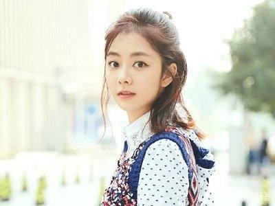 娱乐吃瓜谭松韵,娱乐圈的“吃瓜”达人，揭秘明星幕后故事